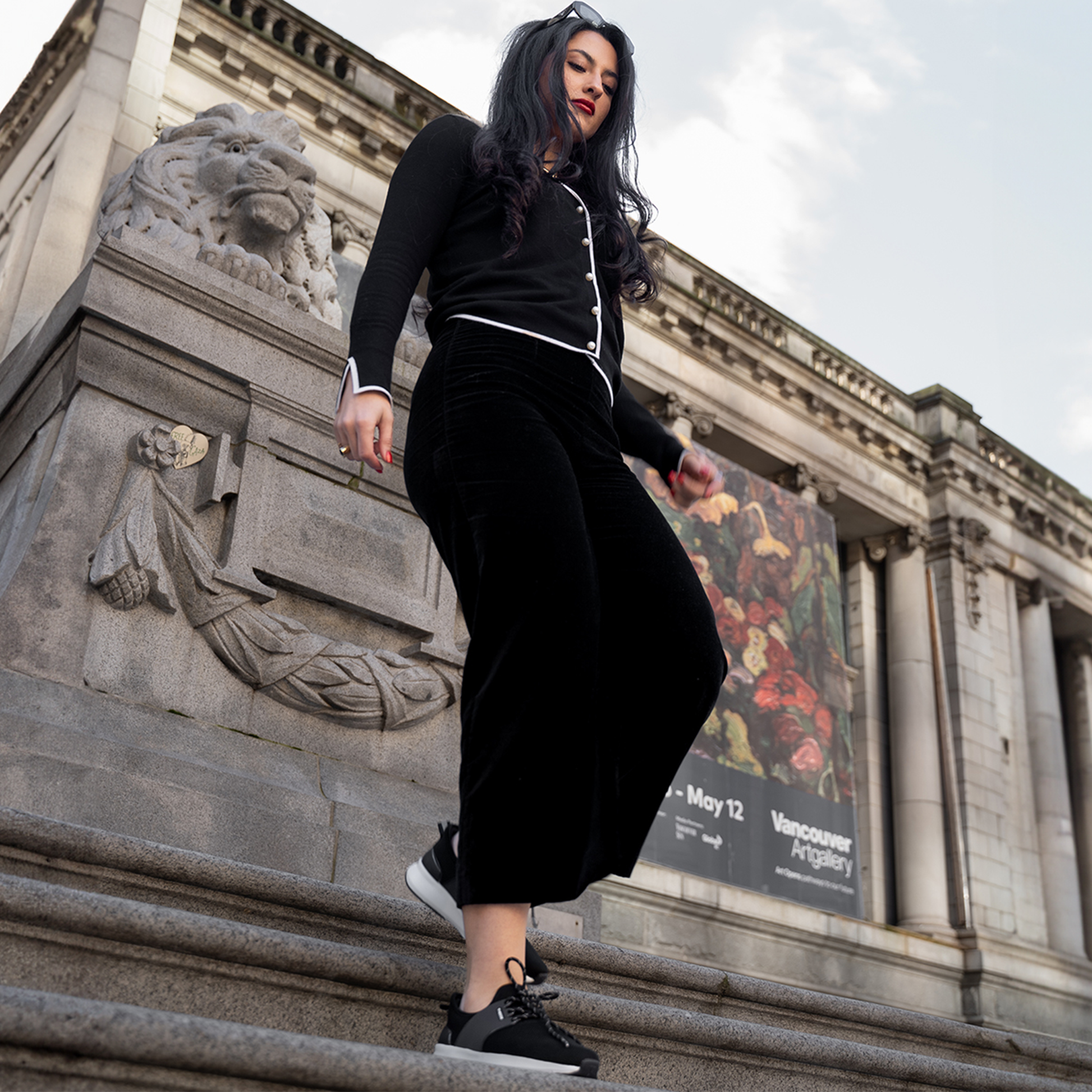 Women Flow State black stylish waterproof shoes