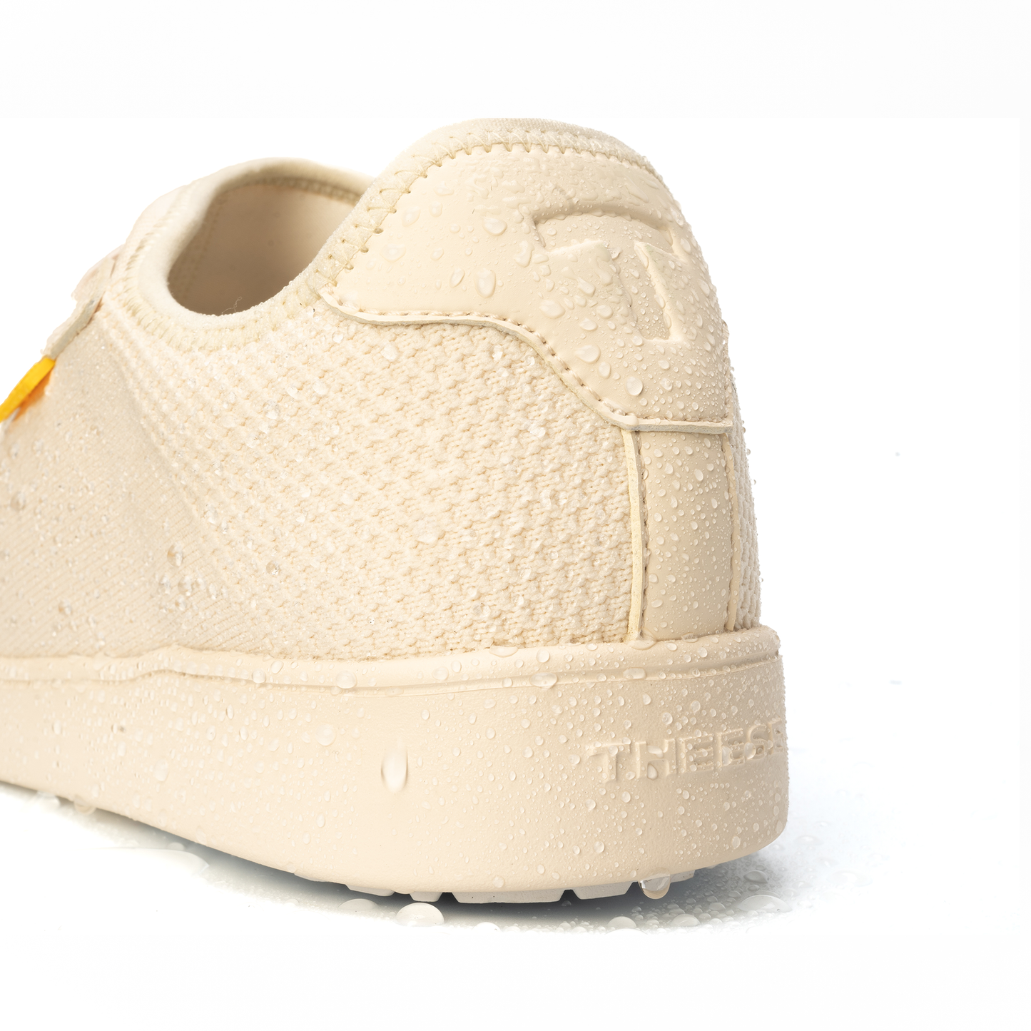 waterproof walking shoes for travel